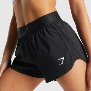Gymshark TRAINING LOOSE FIT SHORTS